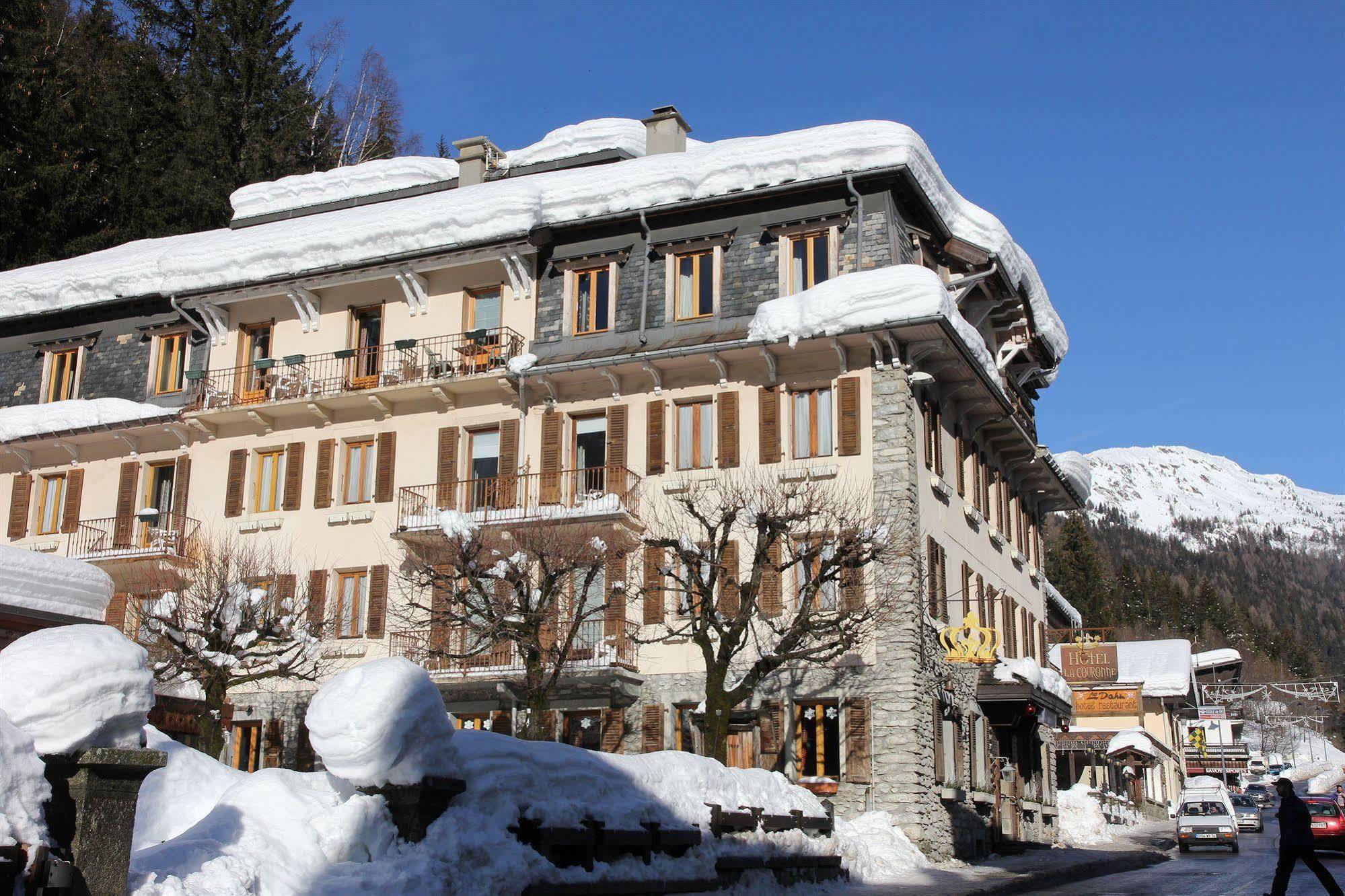Hotel Restaurant La Couronne Chamonix Esterno foto